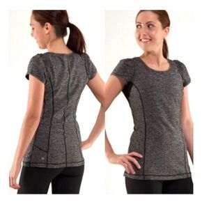 Lululemon Run Full Tilt Short Sleeve Tee Heathered Black Size 8